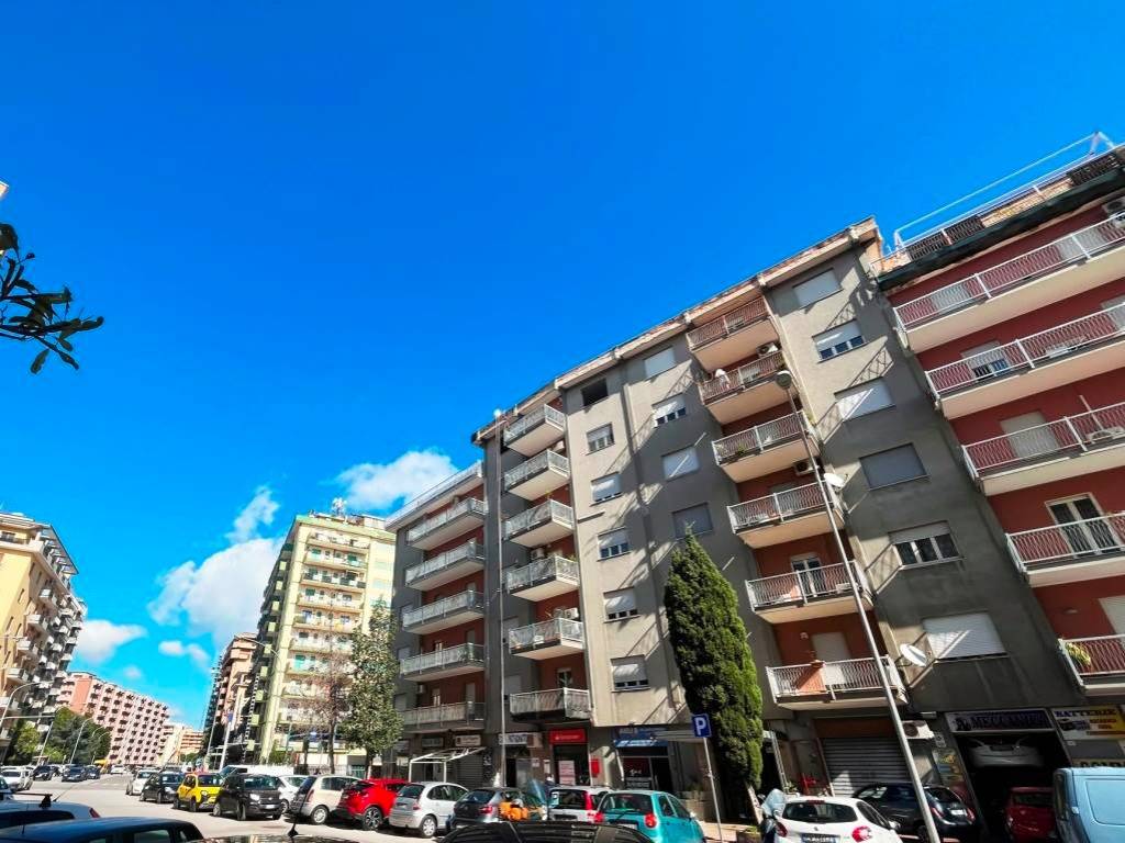 Appartamento a Palermo in Via Serradifalco,, 103 - Foto 1