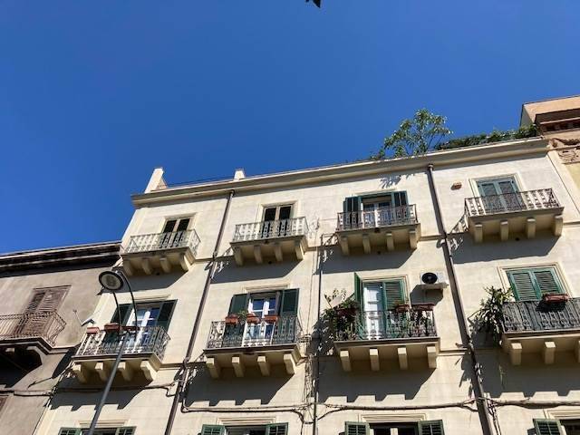 Appartamento a Palermo in VIA ARCHIMEDE , 175 - Foto 2