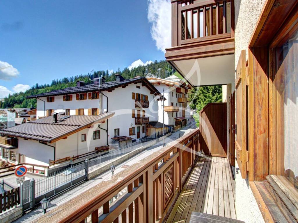 Appartamento a Pinzolo in Via degli Sfulmini - Foto 2