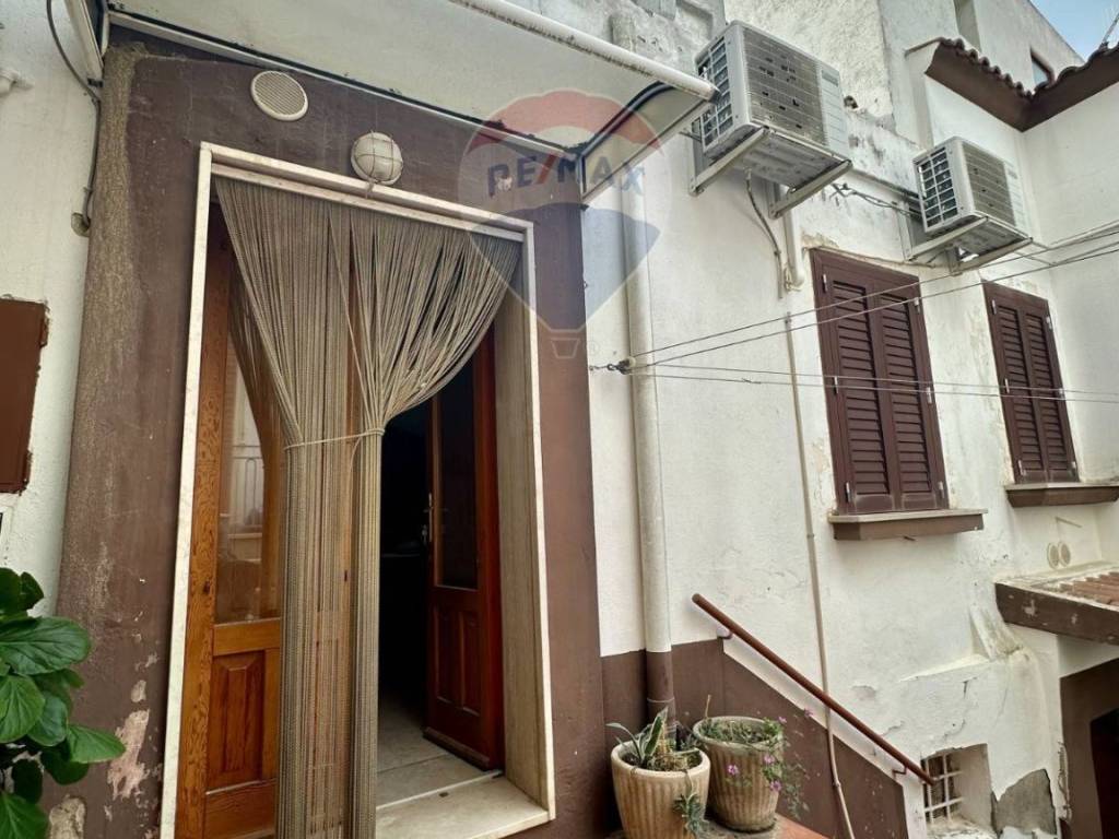 Casa indipendente a Miglionico in Vico S. Maria delle Grazie, 7 - Foto 3