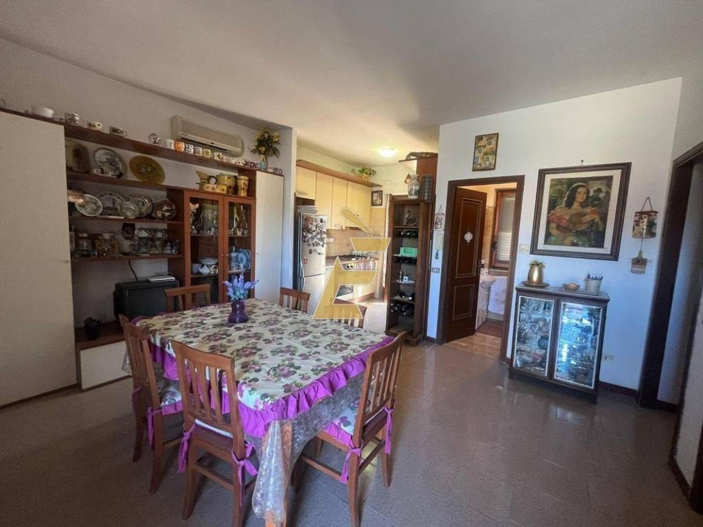 Villa a Aprilia - Foto 5