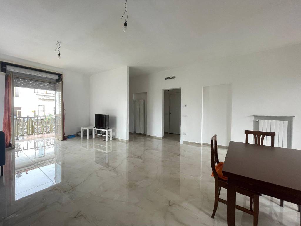 Villa a Magenta in Via Carlo Pisacane, 12 - Foto 1