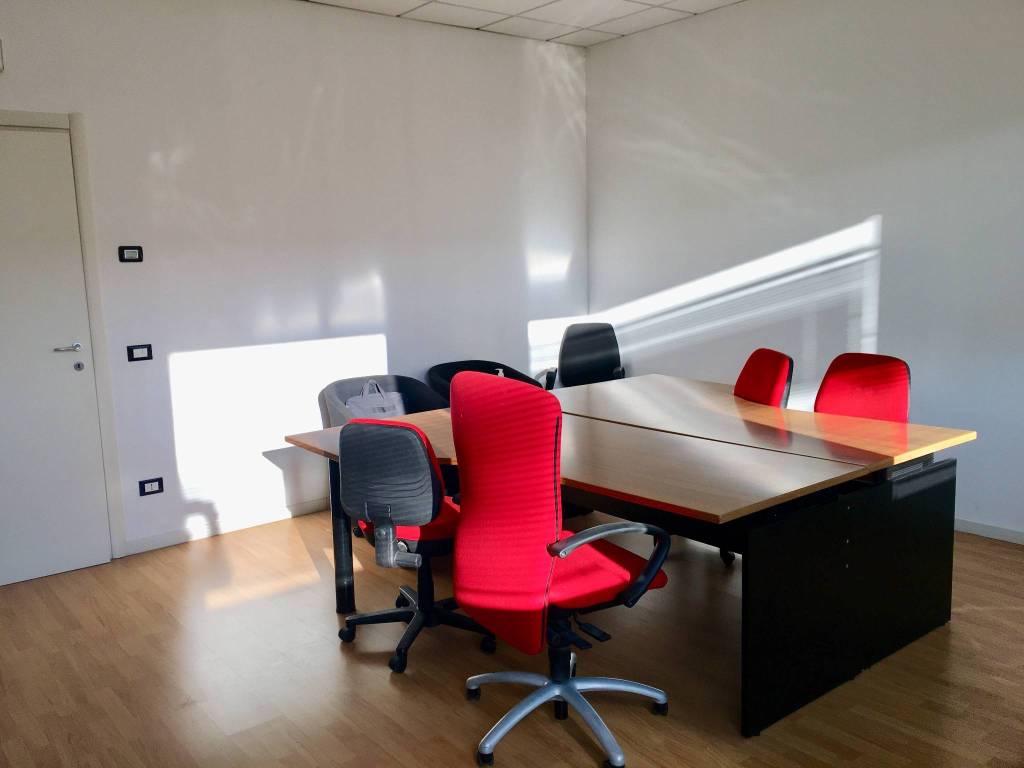 Immobile a Piacenza in Via Stefano Merli - Foto 4