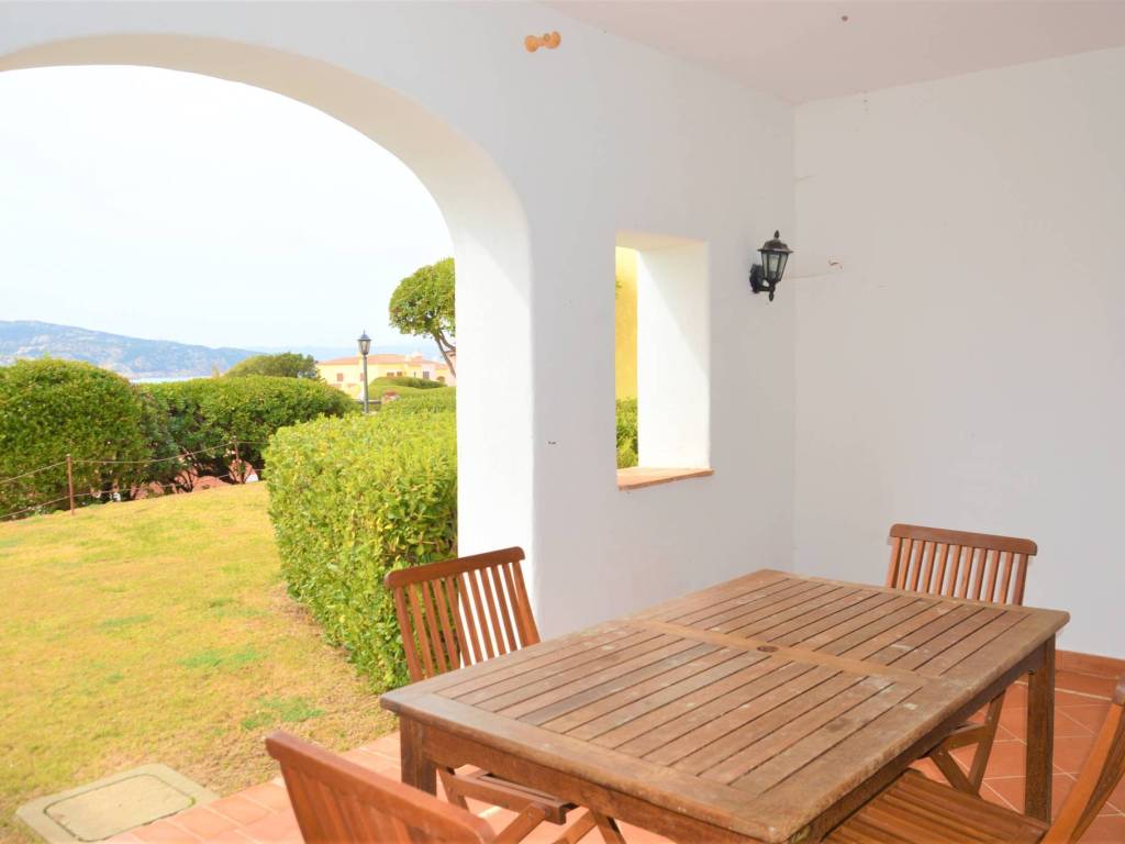 Appartamento a Arzachena in Località Cala del Faro - Foto 2
