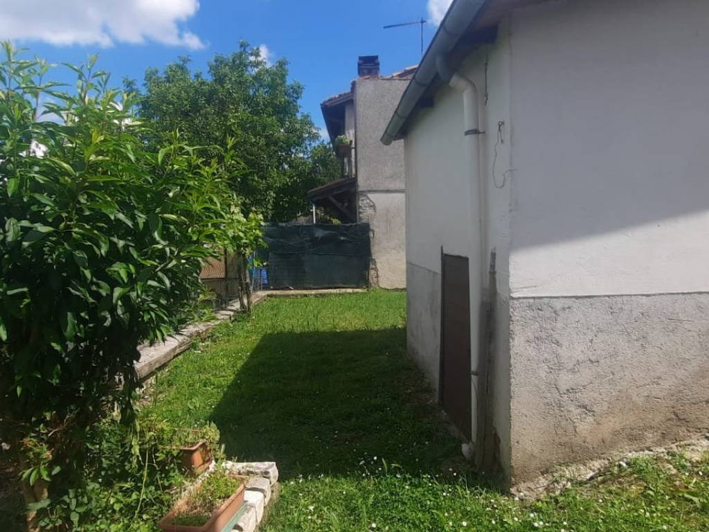 Villa a Rieti in Via Dietro Santi - Foto 4