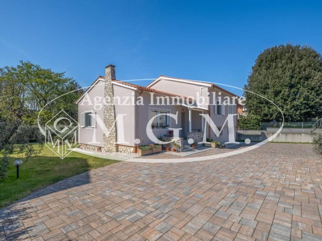 Villa a Bientina in Via Valdinievole Sud, , 56 - Foto 3