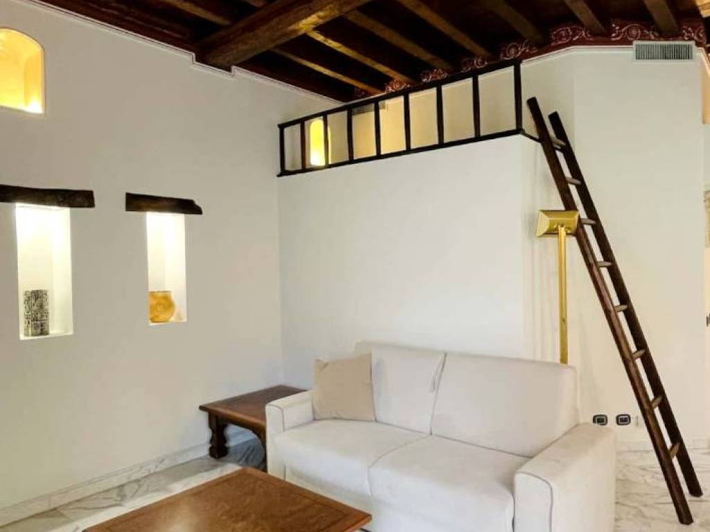 Appartamento a Milano in Corso Vercelli - Foto 1
