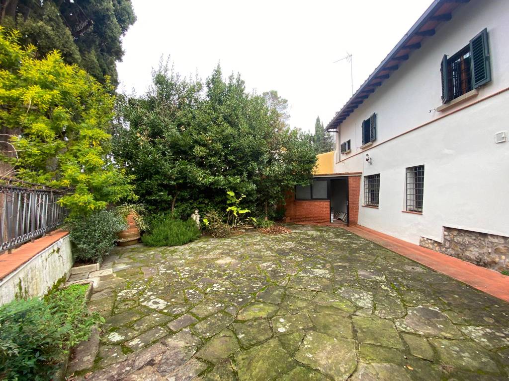 Casa indipendente a Firenze in Via del Pian dei Giullari - Foto 1