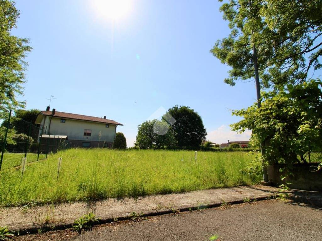 Terreno a Trivignano udinese in Terreno edificabile Via Cernitura, 1 - Foto 2