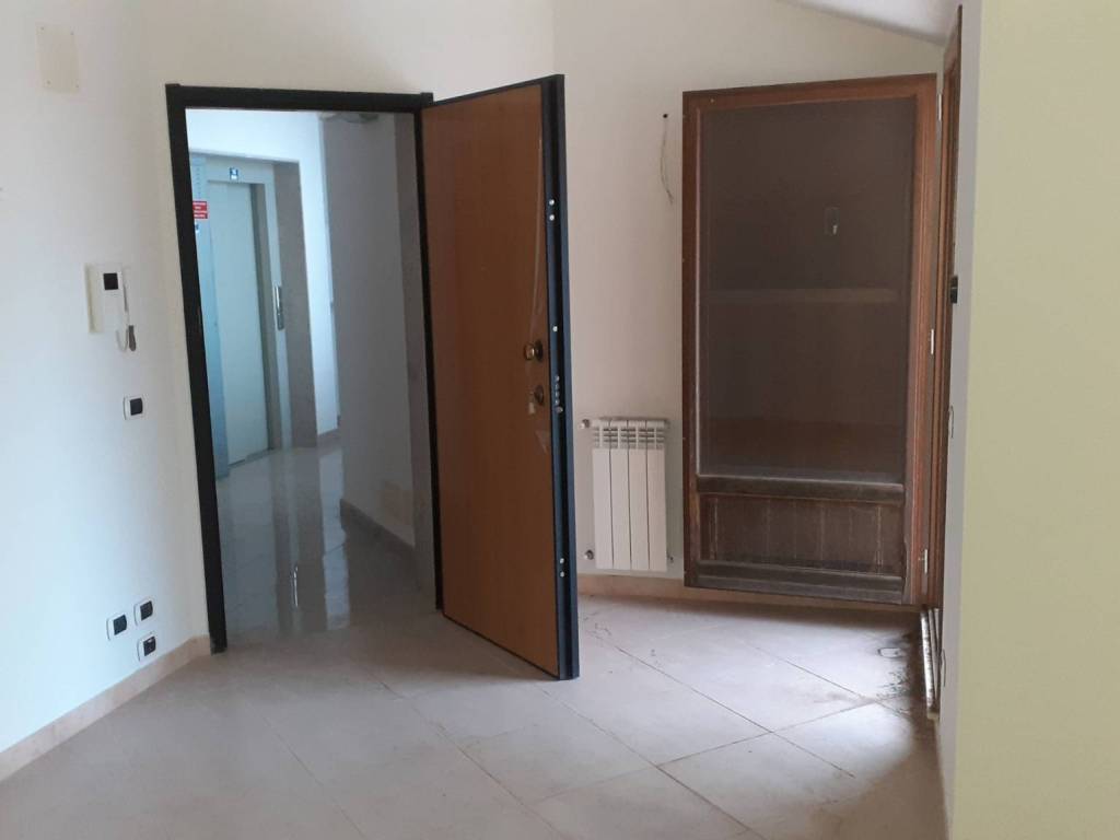 Attico / mansarda a Canicattini bagni in Via Umberto, 400 - Foto 3