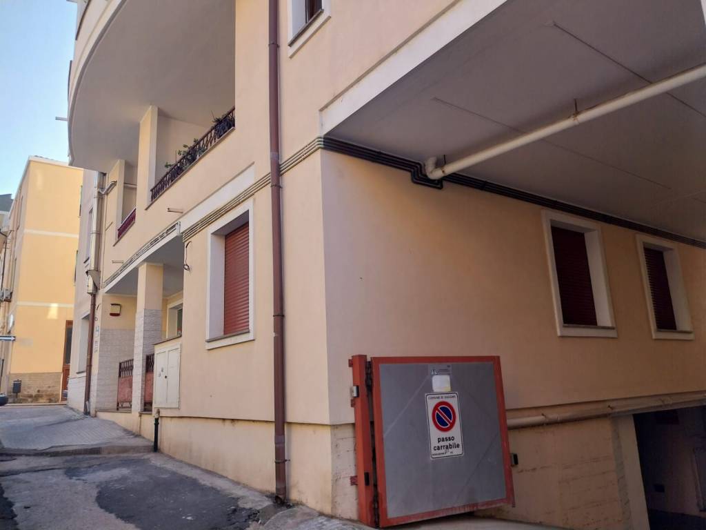 Box / garage a Sassari in Via Gabriele D'Annunzio - Foto 4