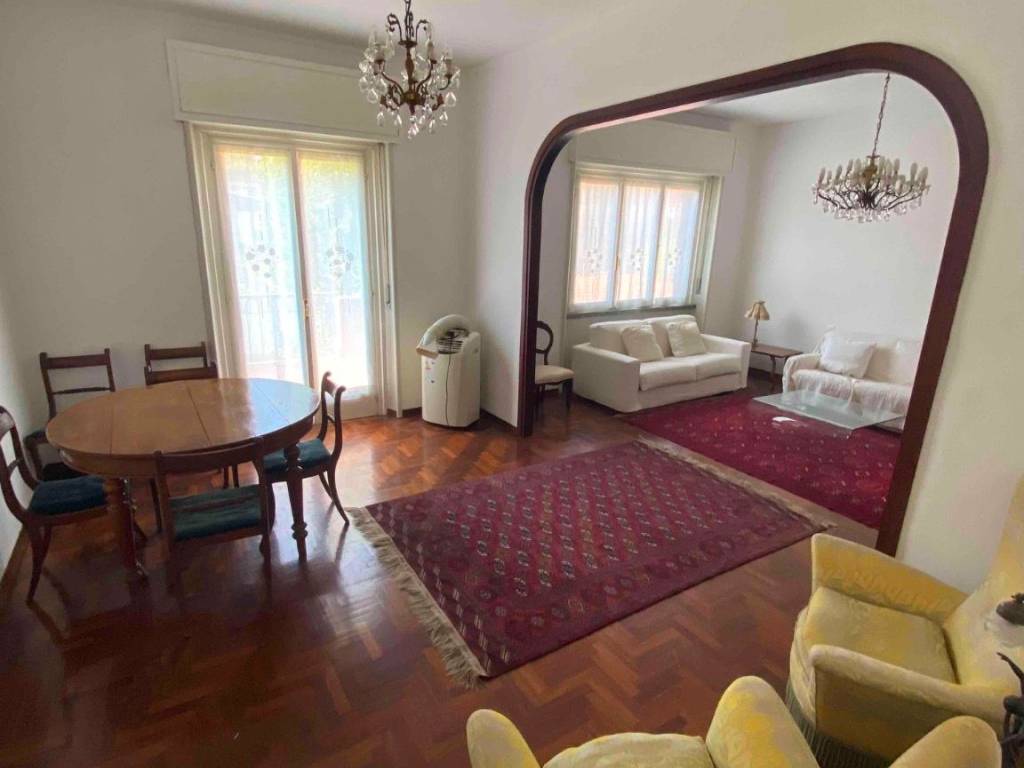 Appartamento a Pavia in Viale Ludovico il Moro - Foto 4