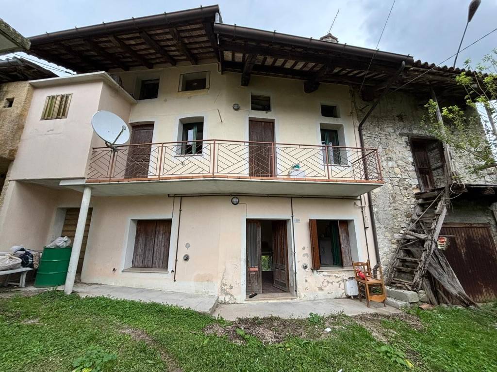 Casa indipendente a San leonardo in Frazione Scrutto, 65 - Foto 2