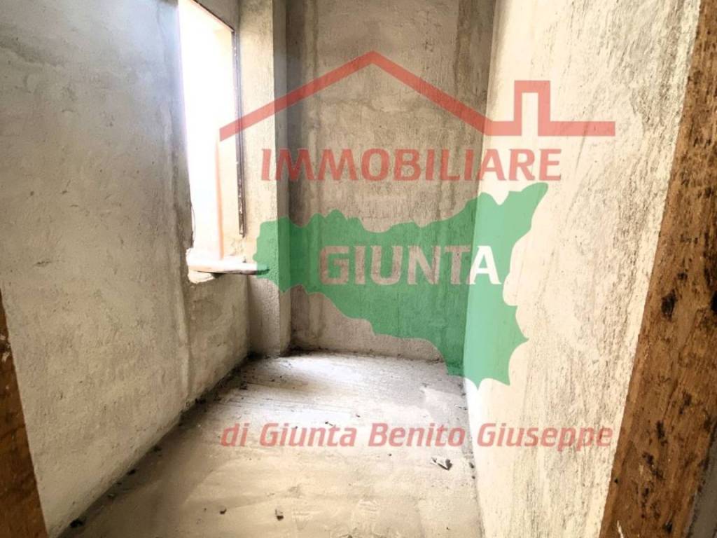 Attico / mansarda a Cinisi in Corso Umberto s.n.c - Foto 2