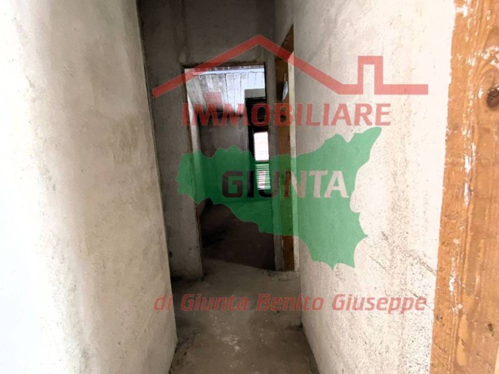 Attico / mansarda a Cinisi in Corso Umberto s.n.c - Foto 5