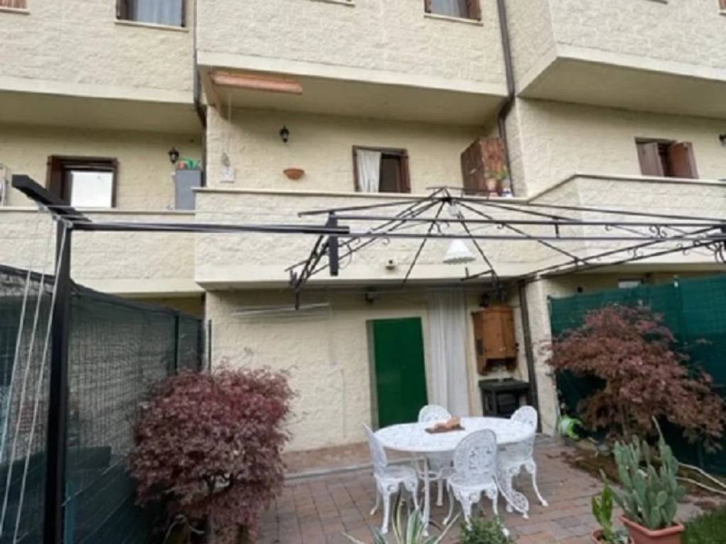 Villetta a schiera a Cremona in via Colombare 13. - Foto 4