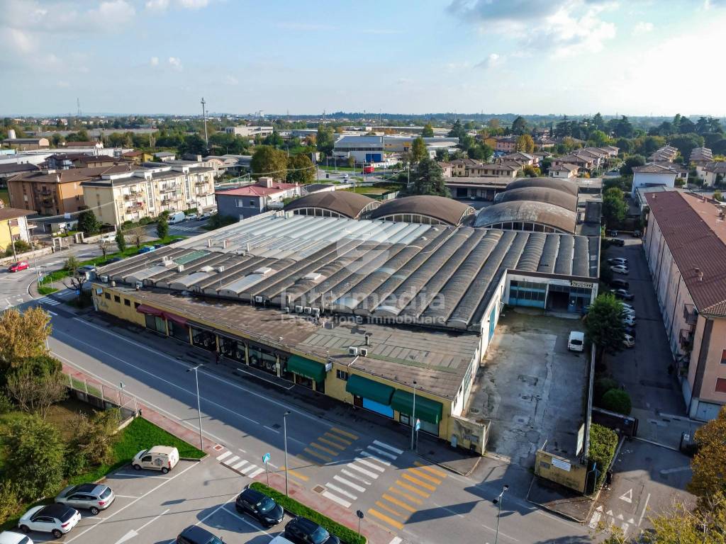 Immobile a Rezzato in Via Leonardo da Vinci, 94 - Foto 3