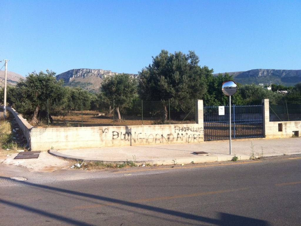 Terreno a Cinisi in Via Peppino Impastato, 354 - Foto 2