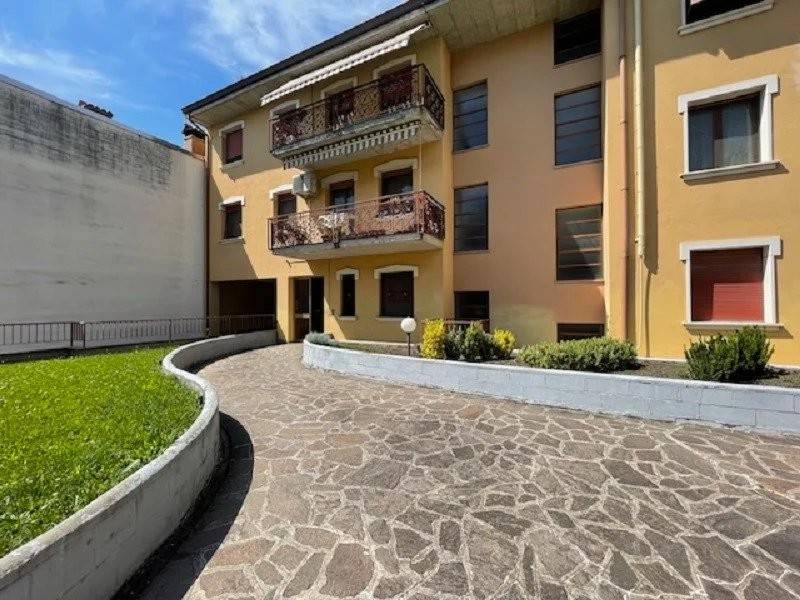 Appartamento a Cremona in via Buoso da Dovara 81. - Foto 2