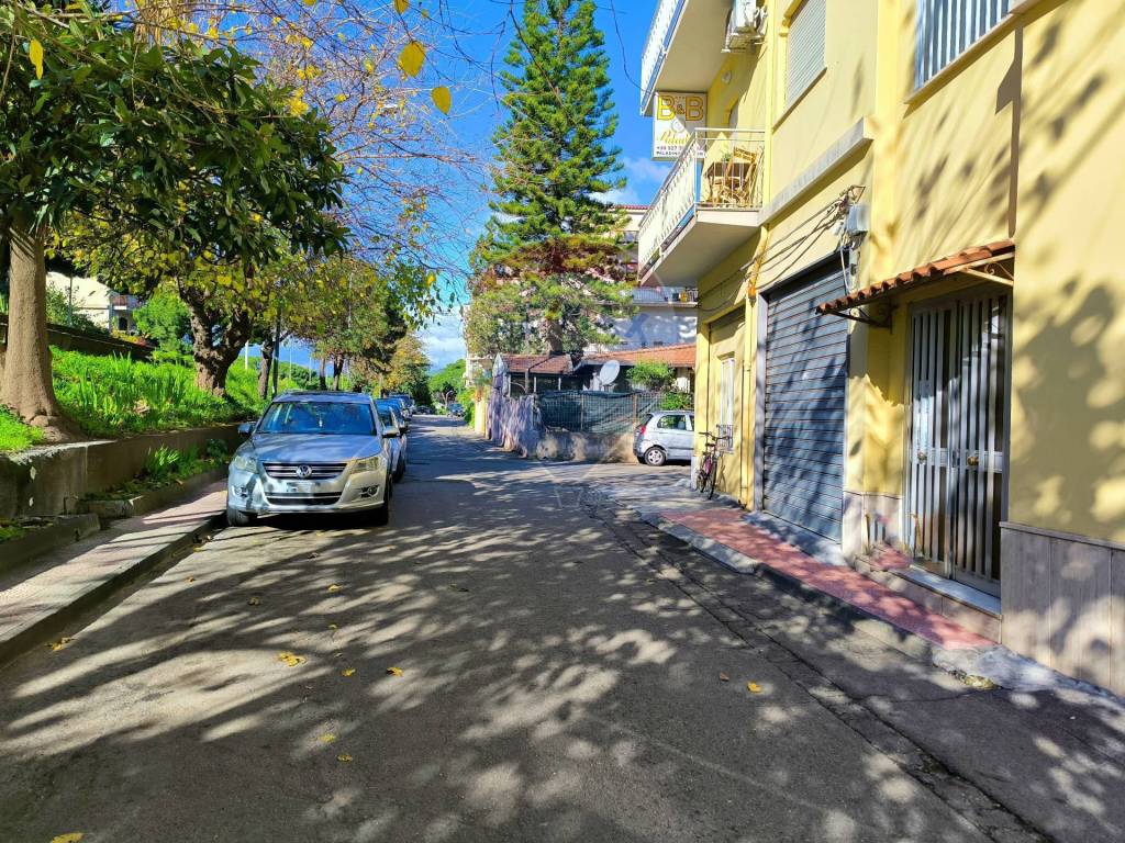 Appartamento a Giardini-naxos in Via Sebastiano Paladino, 36 - Foto 2