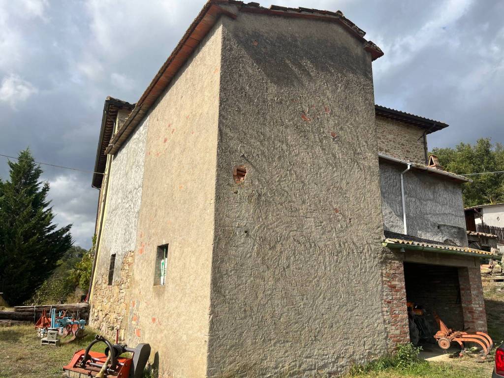 Rustico / casale a Citerna in Via Camillo Benso di Cavour - Foto 2