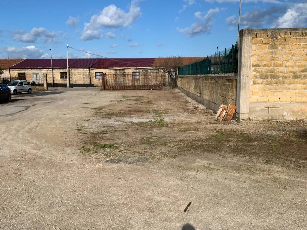 Terreno a Carini in Via Francesco Crispi, 3 - Foto 2