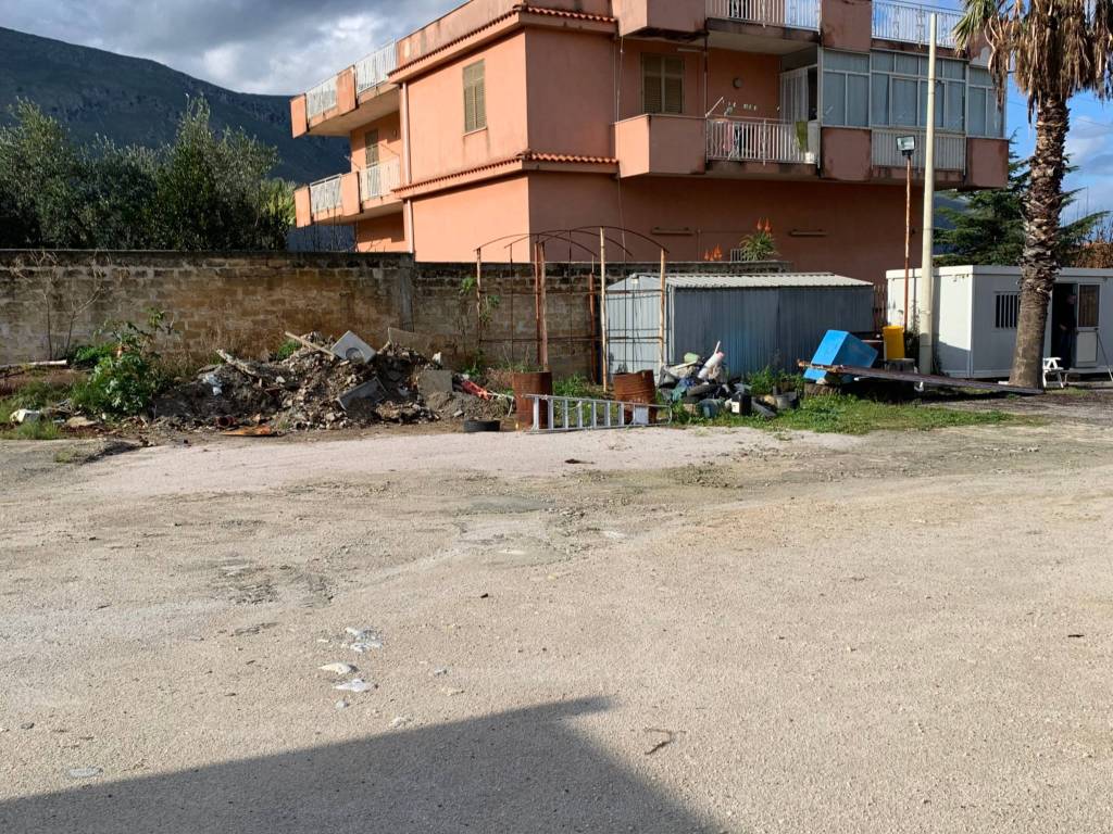 Terreno a Carini in Via Francesco Crispi, 3 - Foto 3