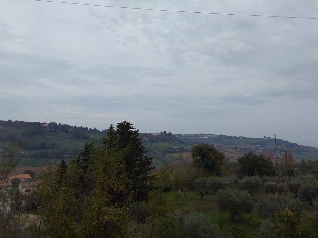 Rustico / casale a Civitanova marche - Foto 2
