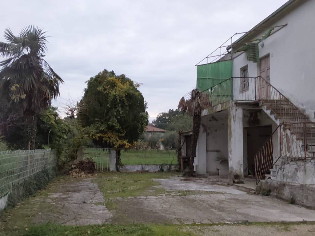 Rustico / casale a Civitanova marche - Foto 4