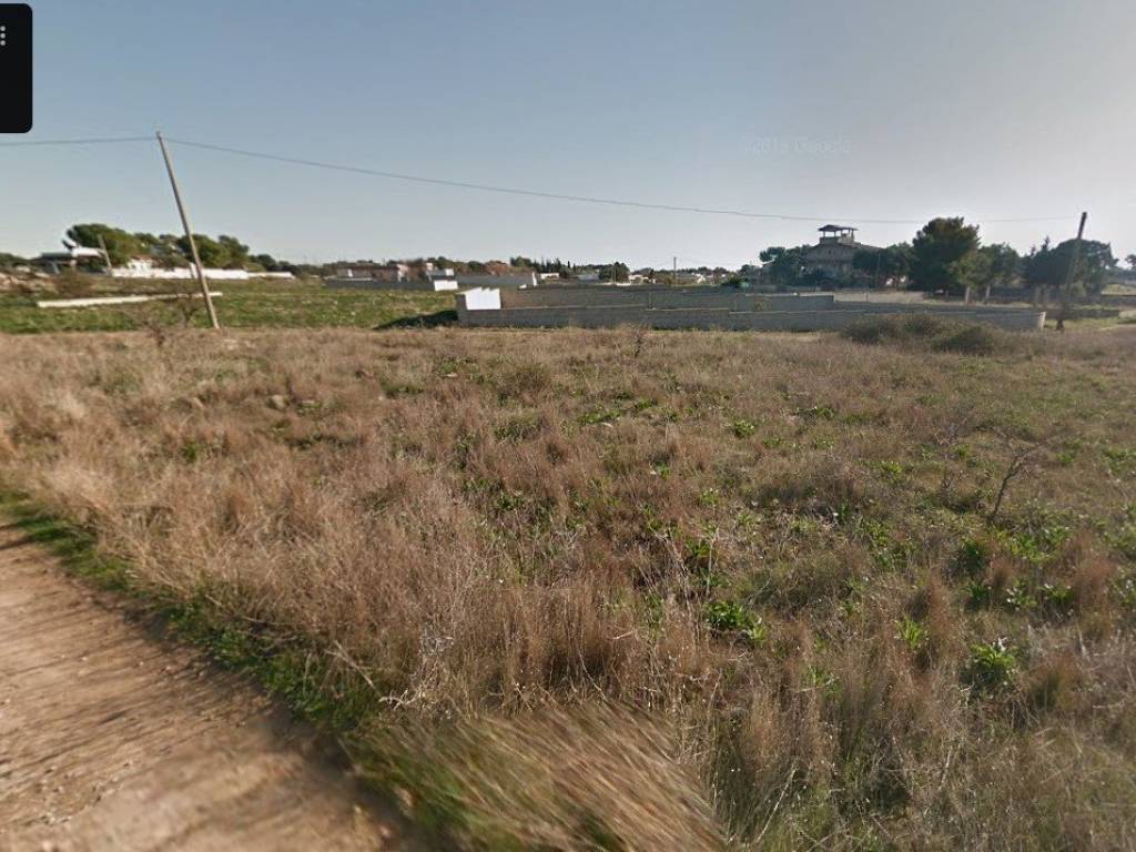 Terreno a Manduria in Via delle Mimose, 83 - Foto 2