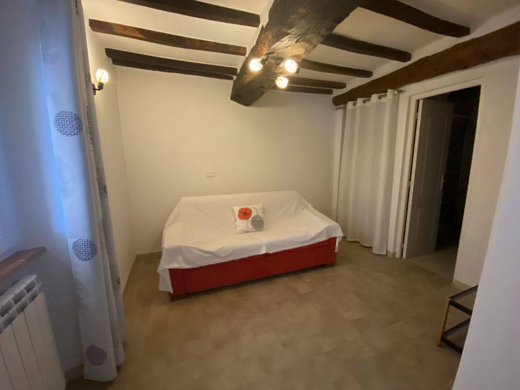 Villa a Castiglione del lago in Via XXV Aprile, 3 - Foto 4