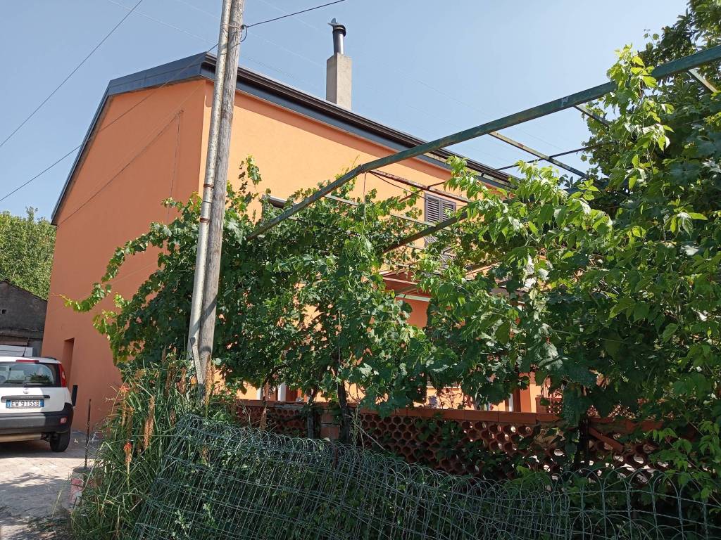 Casa indipendente a Potenza in Via dei Gerani - Foto 4