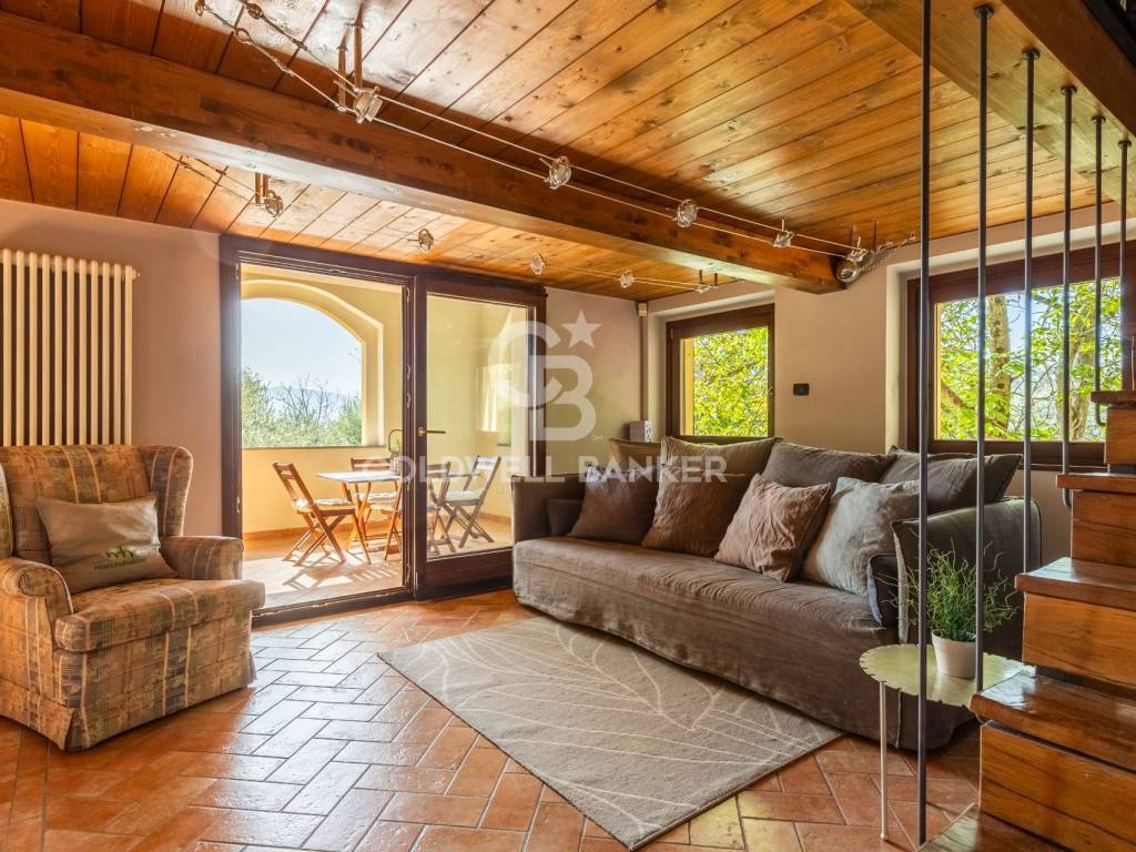Villa a Acqualagna in Str. San Gregorio - Foto 2