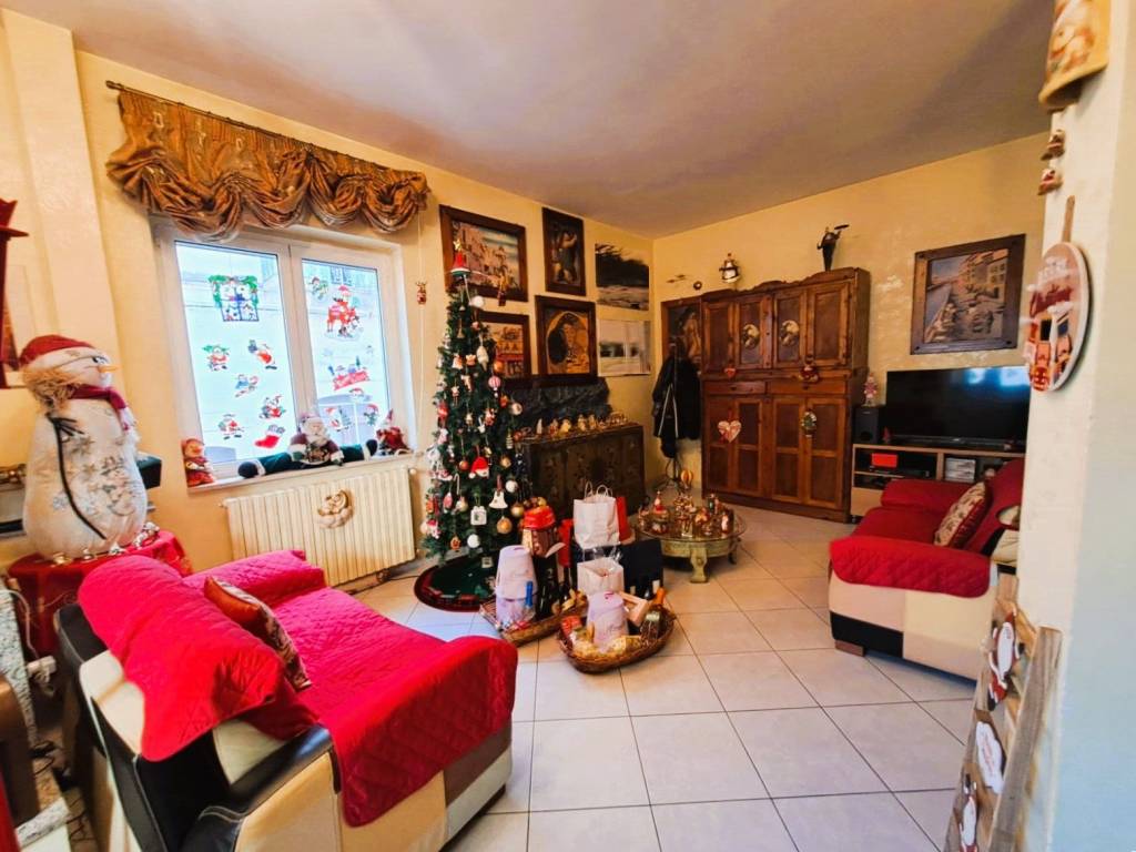 Casa indipendente a Triggiano in Via Enrico Toti - Foto 4