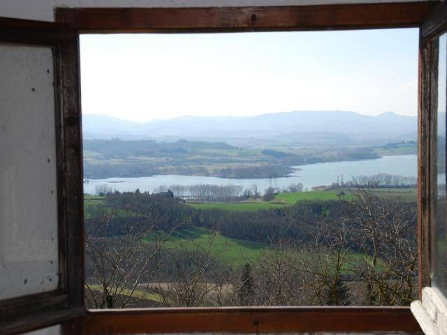 Villa a Castiglione del lago in Via XXV Aprile 3 - Foto 2