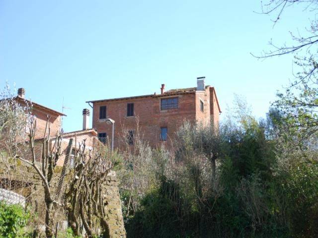 Villa a Castiglione del lago in Via XXV Aprile 3 - Foto 3