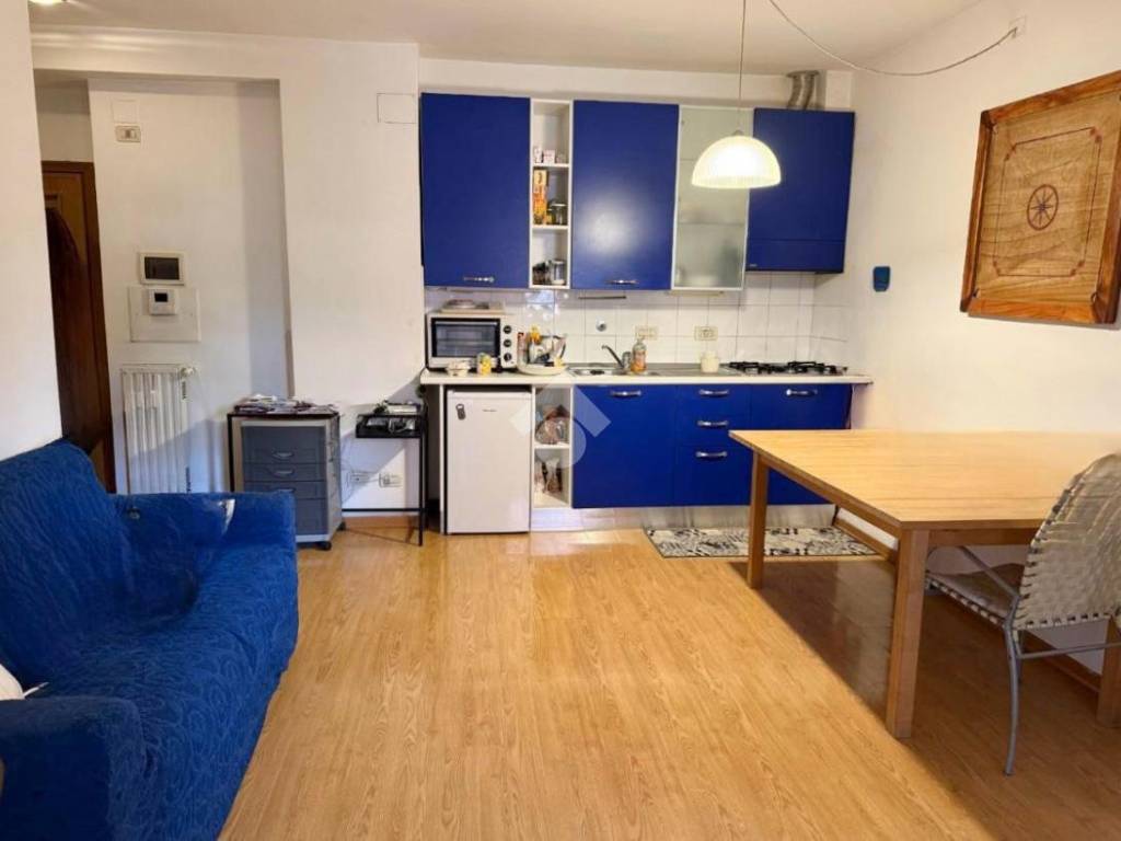 Appartamento a Perugia in Via Romeo Gallenga, 82 - Foto 3