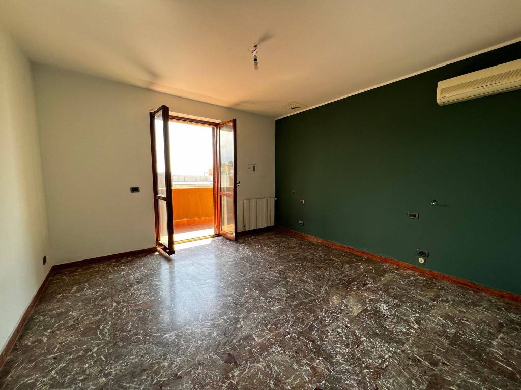 Appartamento a Reggio calabria in Via Reggio Campi II Tronco - Foto 4