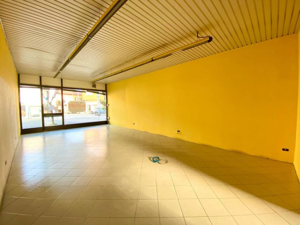 Immobile a Borgo san dalmazzo in Corso Barale, 120 - Foto 3