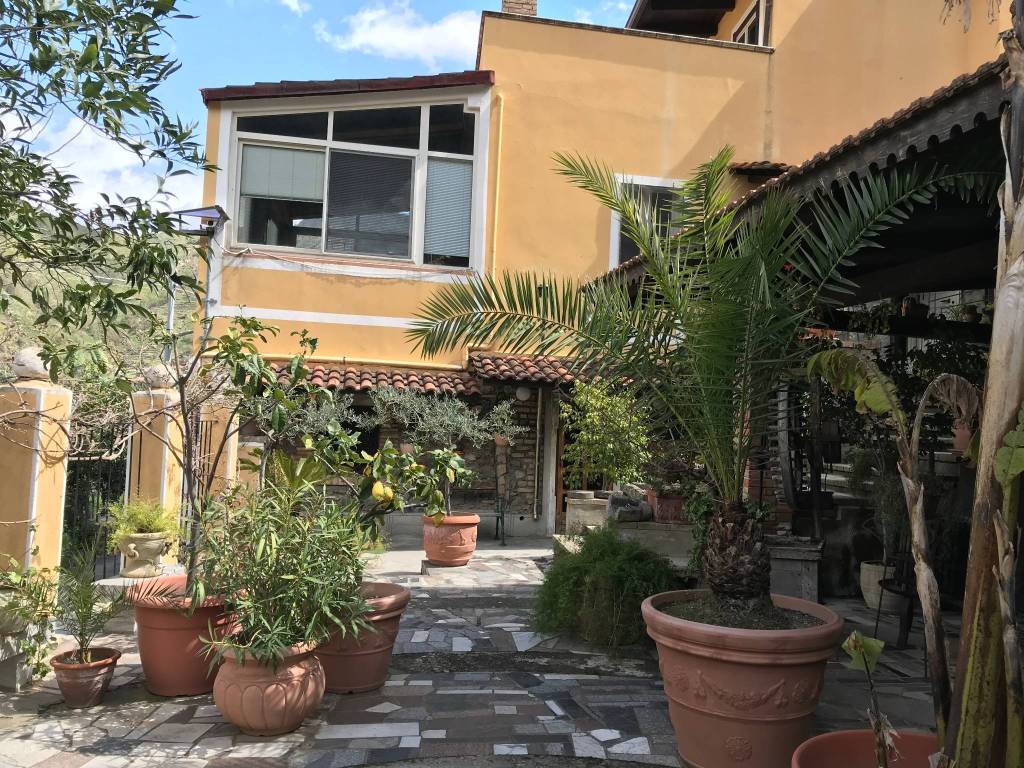 Rustico / casale a Reggio calabria in Via Provinciale Croce Valanidi Oliveto - Foto 4