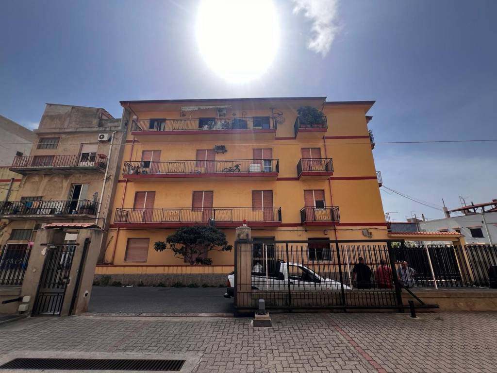 Appartamento a Reggio calabria in Via Francesco Petrarca - Foto 3