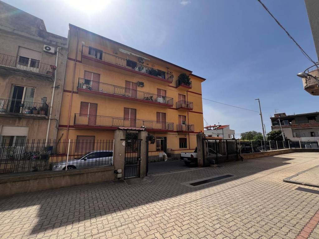 Appartamento a Reggio calabria in Via Francesco Petrarca - Foto 5