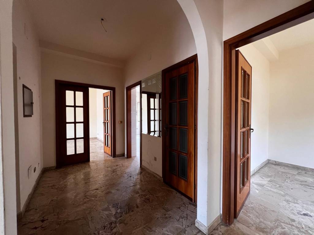 Appartamento a Reggio calabria in Via Schiavone Mati - Foto 4