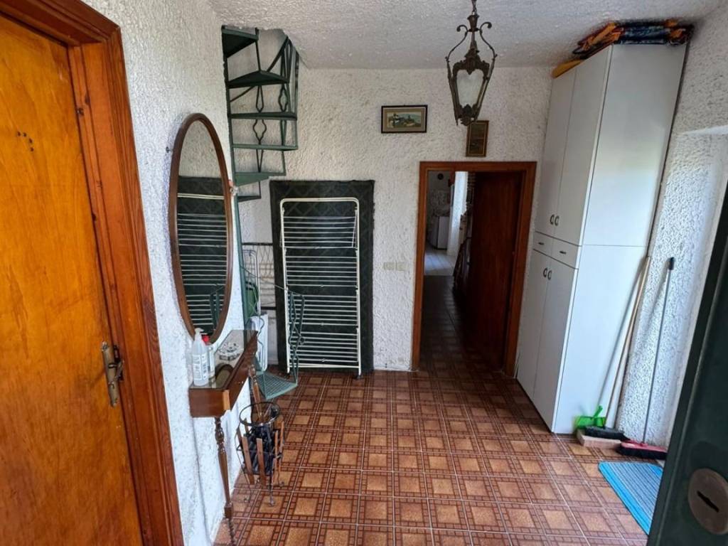 Appartamento a Minturno in Corso Vittorio Emanuele III, 122 - Foto 2