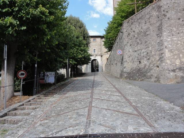 Appartamento a Contigliano in Via della Valle - Foto 2