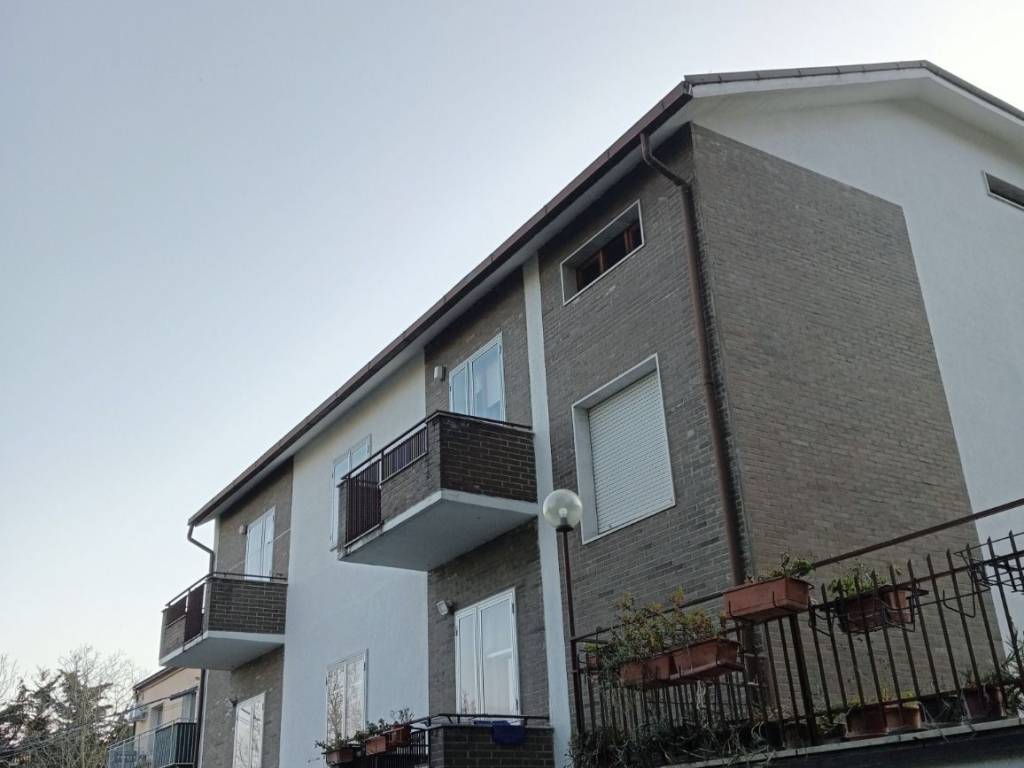 Casa indipendente a Campobasso in Viale Alessandro Manzoni, 221 - Foto 3