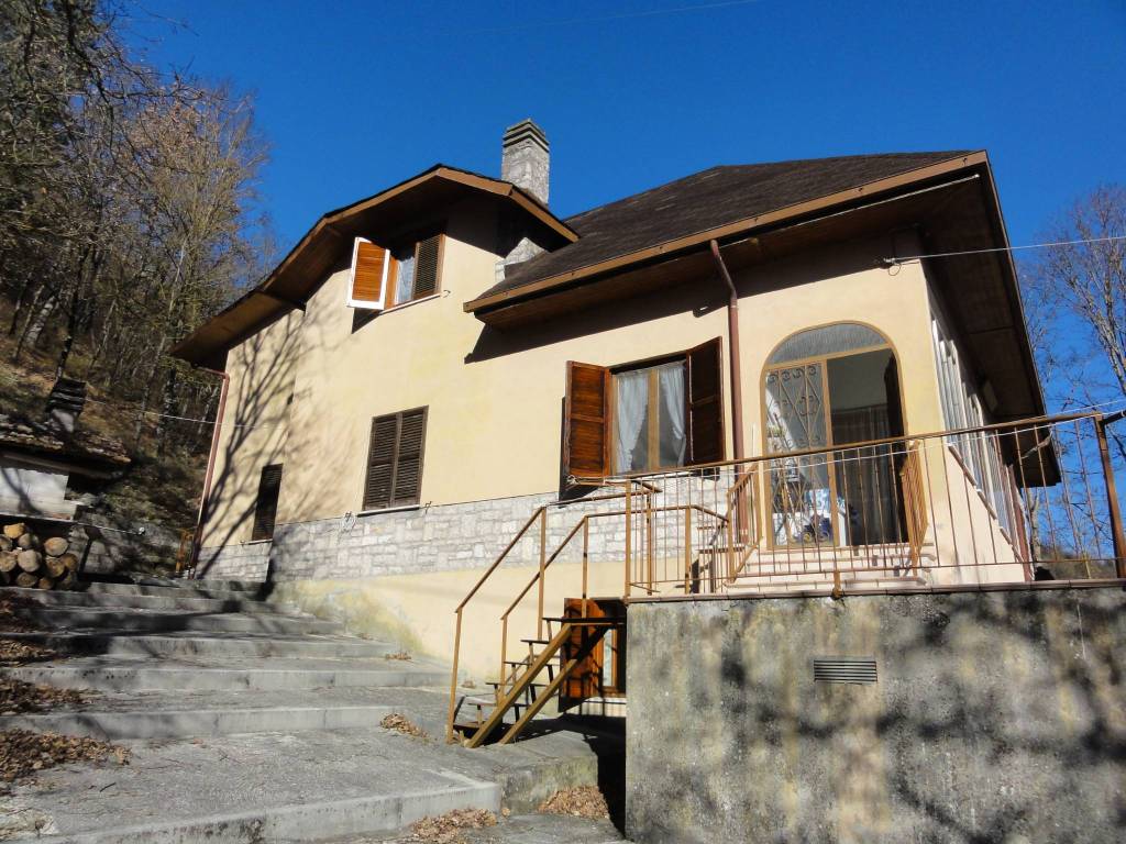 Villa a Posta in Via Salaria - Foto 2