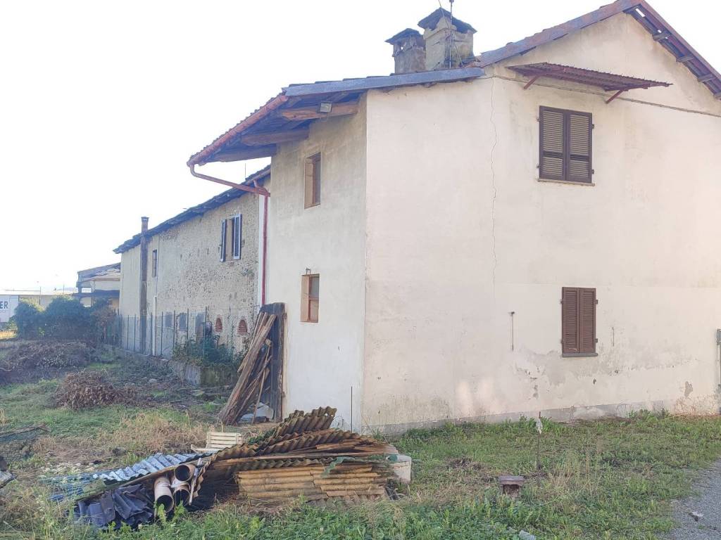 Rustico / casale a Revello in Via Vecchia della Valle, 8 - Foto 2