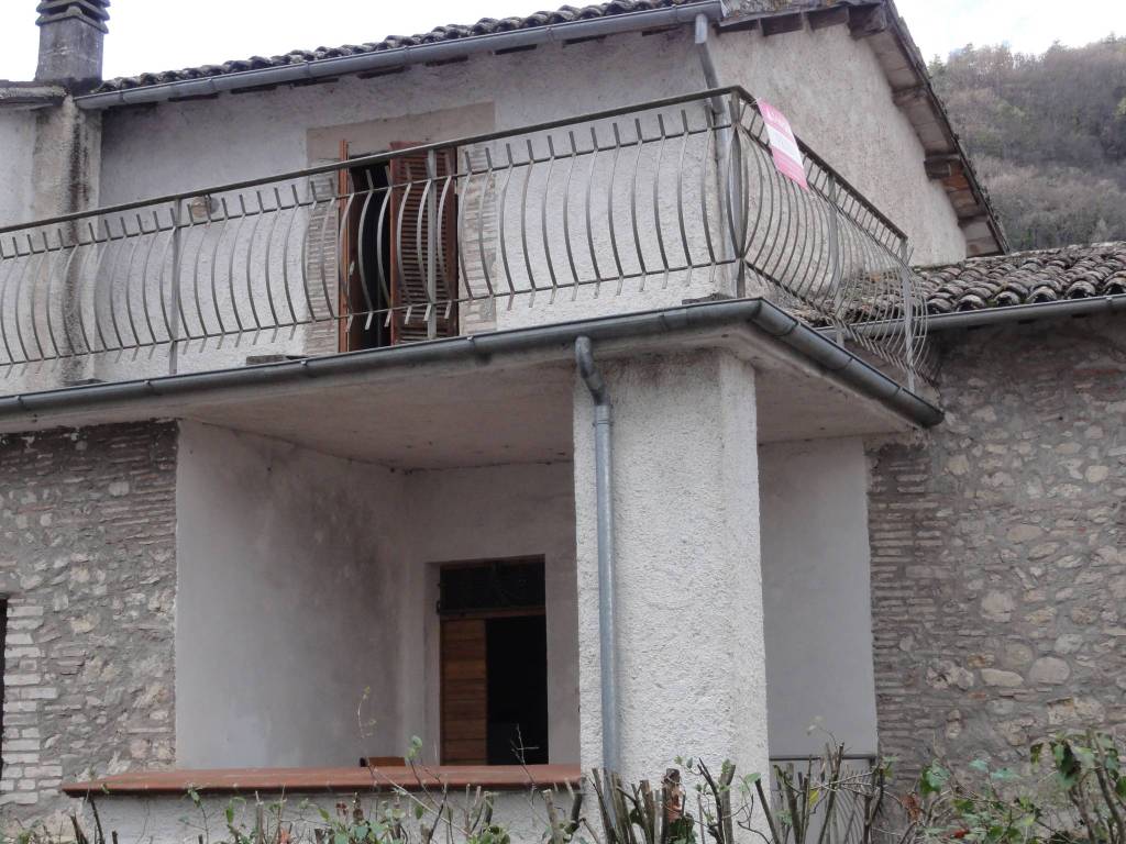 Rustico / casale a Contigliano in Via Francesco Solidati Tiburzi - Foto 5