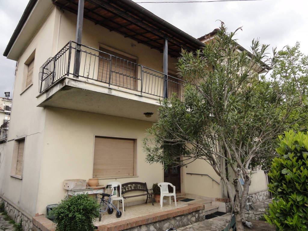 Casa indipendente a Contigliano in Via Venanzio Grossi - Foto 2